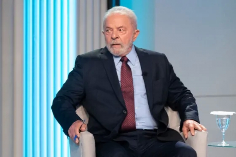 Lula estuda fugir dos debates no primeiro turno de 2026