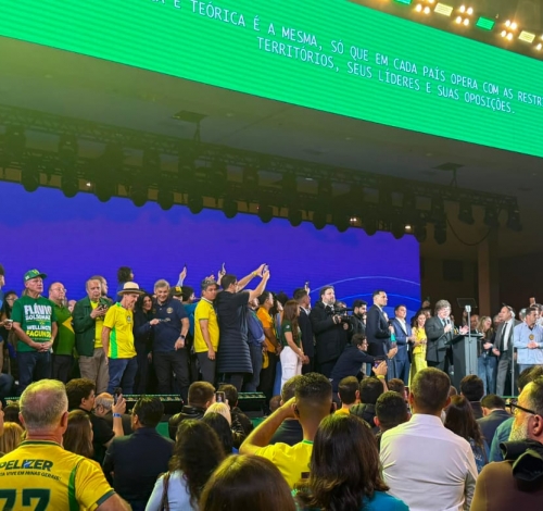 WELLINGTON FAGUNDES DESTACA UNIÃO DO PL DURANTE CONVENÇÃO NACIONAL QUE OFICIALIZOU FLÁVIO BOLSONARO À PRESIDÊNCIA