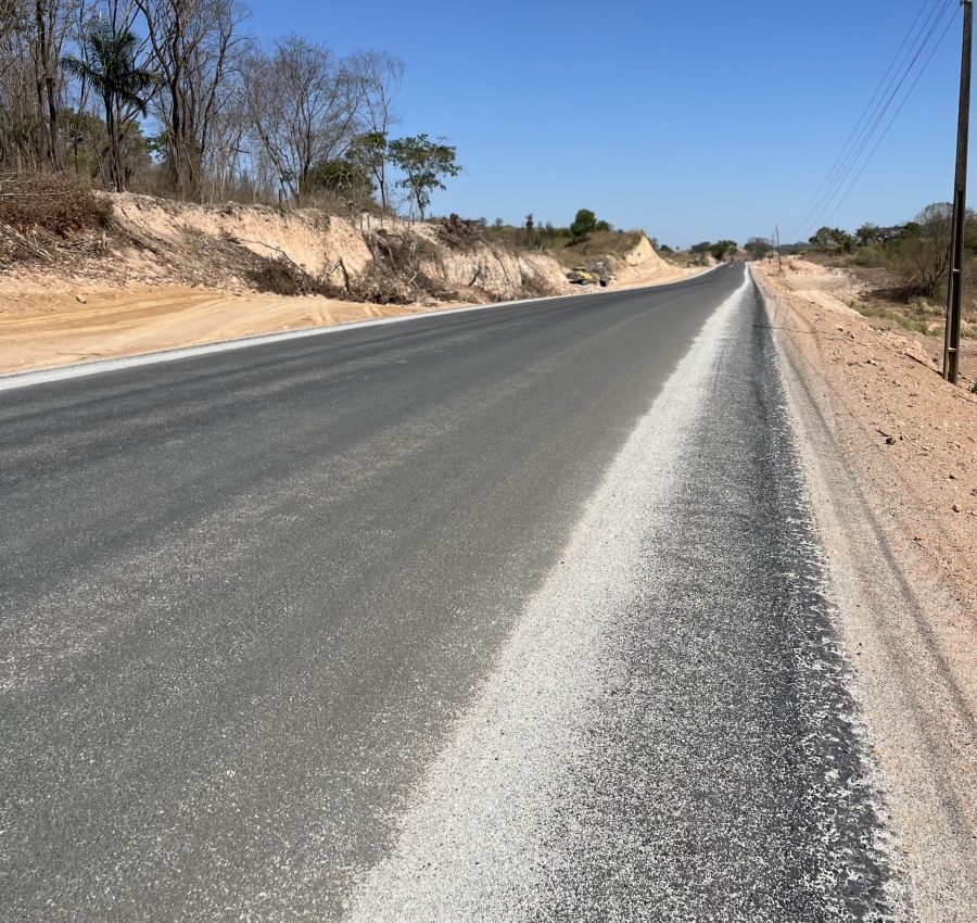 Asfalto na MT-419 transforma acesso entre Novo Mundo e Alta Floresta