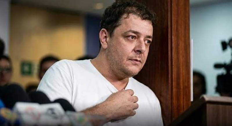 Investigação da PF encontra mensagens que citam pagamento a Lulinha e levantam suspeitas sobre contratos milionários