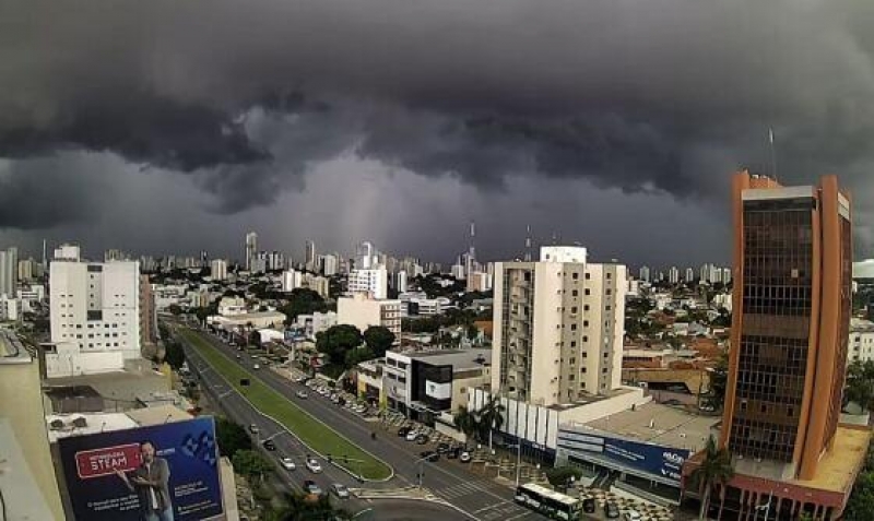Mato Grosso terá quatro dias de chuva e temporais com ventos de até 90 km/h