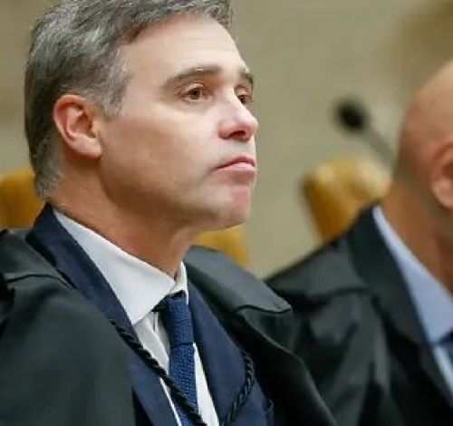 URGENTE: Mendonça libera para julgamento em plenário caso que envolve Moraes e Banco Master no STF