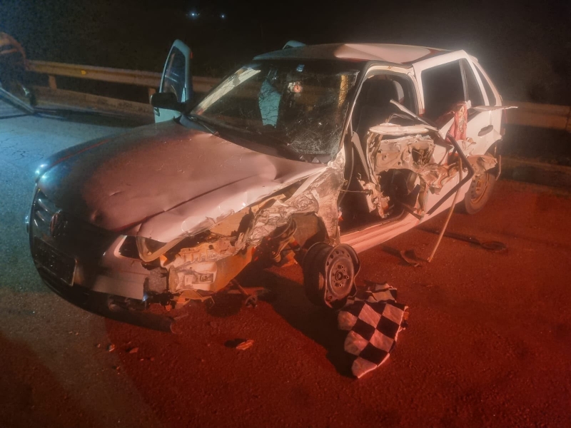 Jovem fica ferido após capotamento na BR-163 em Guarantã do Norte
