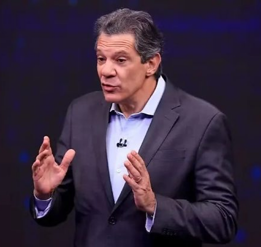 Fake news contra Flávio é liberada por Dino enquanto Justiça manda retirar posts contra Haddad