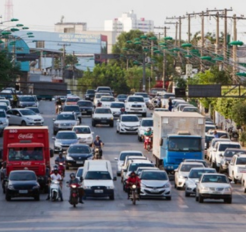 MT supera 100 mil veículos novos em 2026, puxado por motos e carros