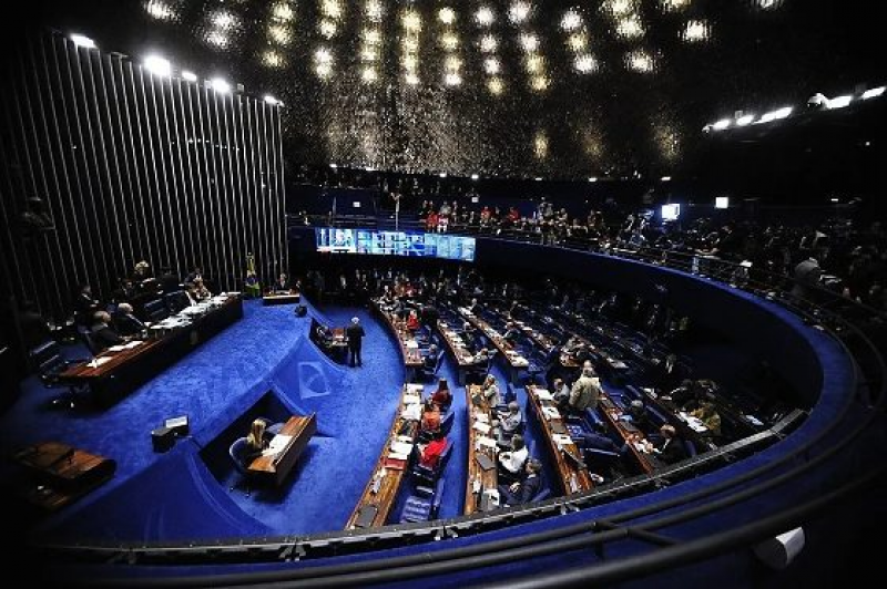 Bancada do PT resiste à redução da maioridade penal 