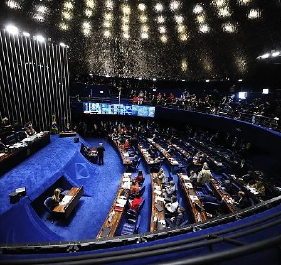Bancada do PT resiste à redução da maioridade penal 