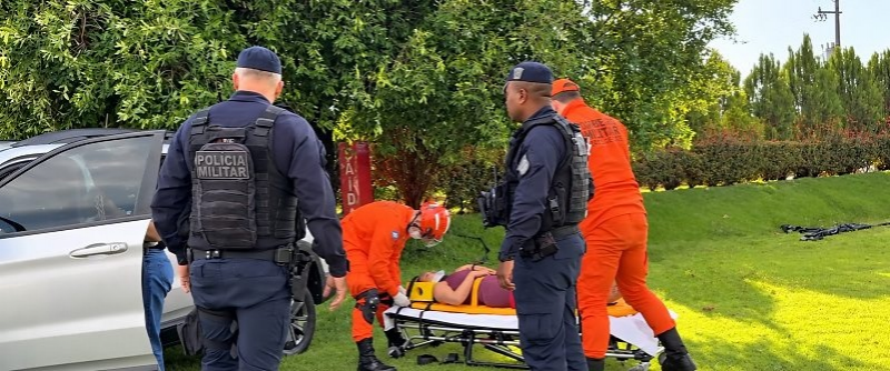 Mulher é atropelada e arrastada por marido ao flagrá-lo com outra mulher em frente a motel em Sorriso