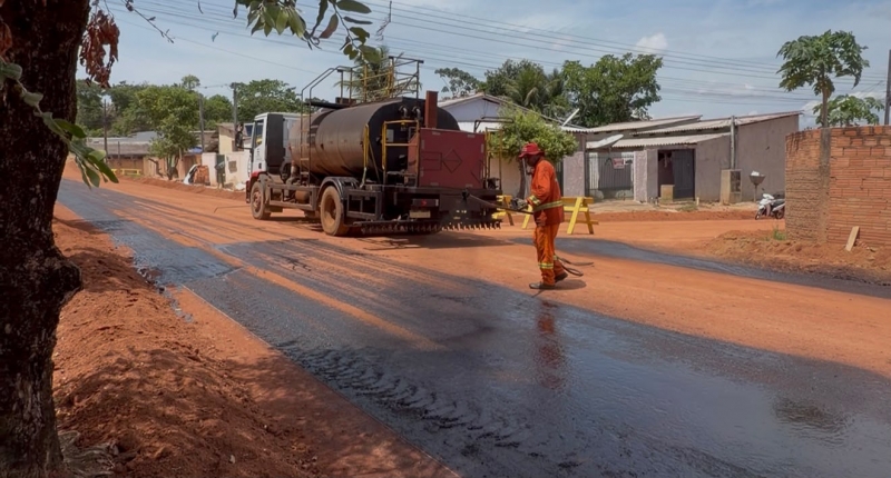 Prefeitura inicia pavimentação asfáltica no bairro Liberdade e pede colaboração dos moradores
