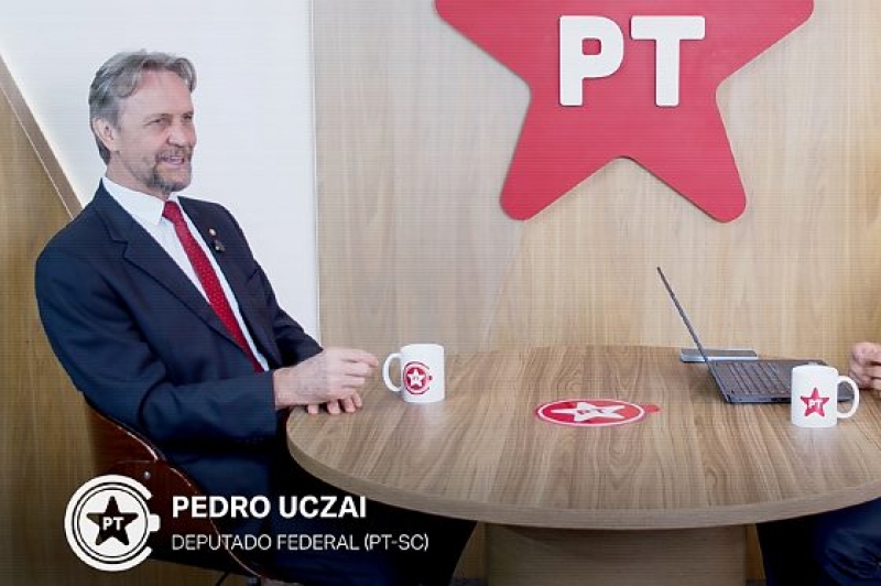 PT propõe até seis anos de prisão para listas de boicote e discriminação por voto