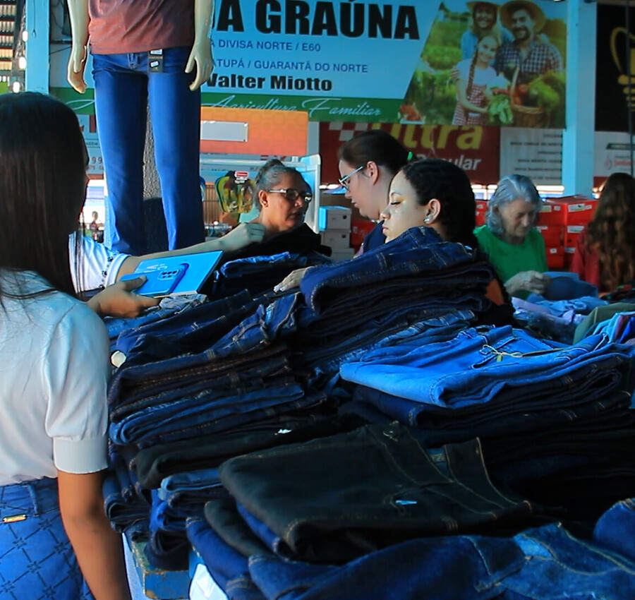 Feirão Ponta de Estoque 2025 movimenta Guarantã do Norte com descontos e sorteios de prêmios