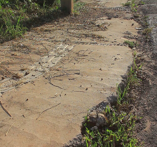 Obras de pavimentação no bairro 13 de Maio são reprovadas e escancaram mau uso do dinheiro público