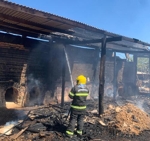 Incêndio atinge fábrica de tijolos em Guarantã do Norte; ninguém ficou ferido
