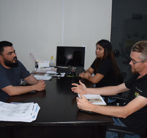 Secretário de Agricultura reúne-se com Presidente da Câmara de Vereadores para Fortalecer Apoio aos Agricultores Familiares