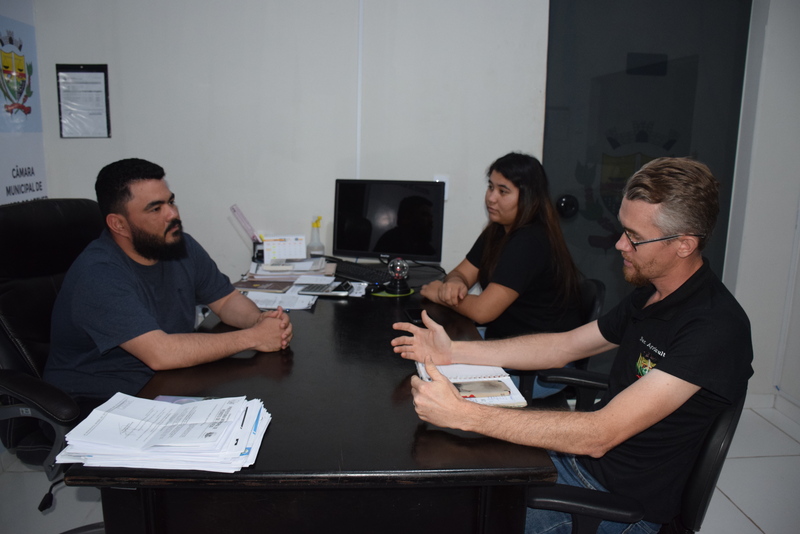 Secretário de Agricultura reúne-se com Presidente da Câmara de Vereadores para Fortalecer Apoio aos Agricultores Familiares