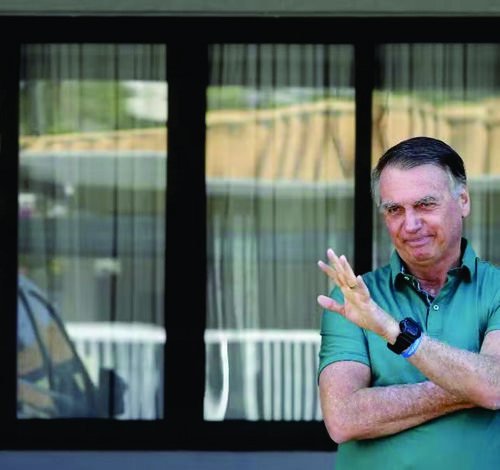 STF define pena de 27 anos e 3 meses para Jair Bolsonaro