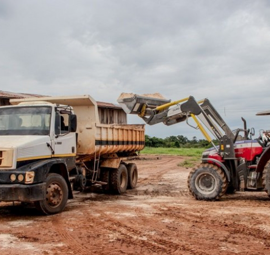 SEDEC Guarantã faz entrega de calcário e fortalece produção rural