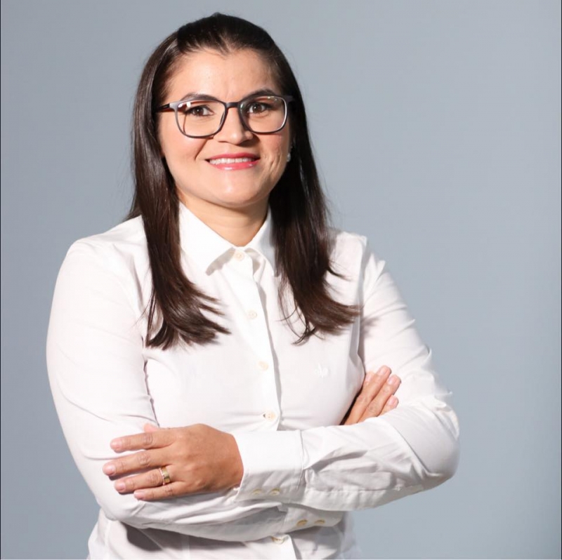 Valéria Vale consolida protagonismo político à frente da Câmara de Novo Mundo