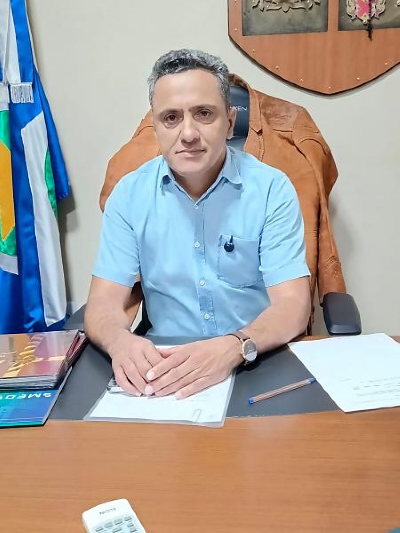 O prefeito Nilmar Nunes de Miranda, conhecido como Paulistinha (União), anunciou um pacote de obras urbanas com recursos assegurados para 2026 em Peixoto de Azevedo (MT).