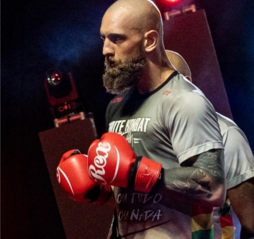 Morte de atleta de kickboxing em Barra do Garças levanta suspeitas e divide versões