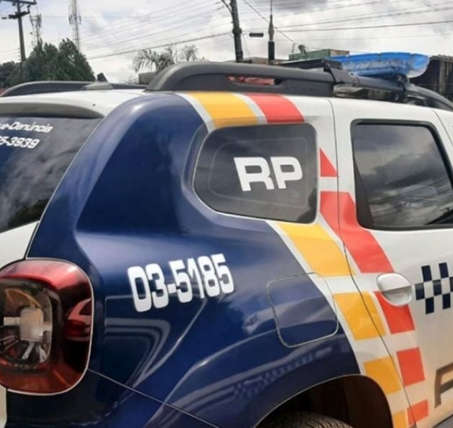 Mulher é morta a tiros na frente do filho de cinco anos em MT