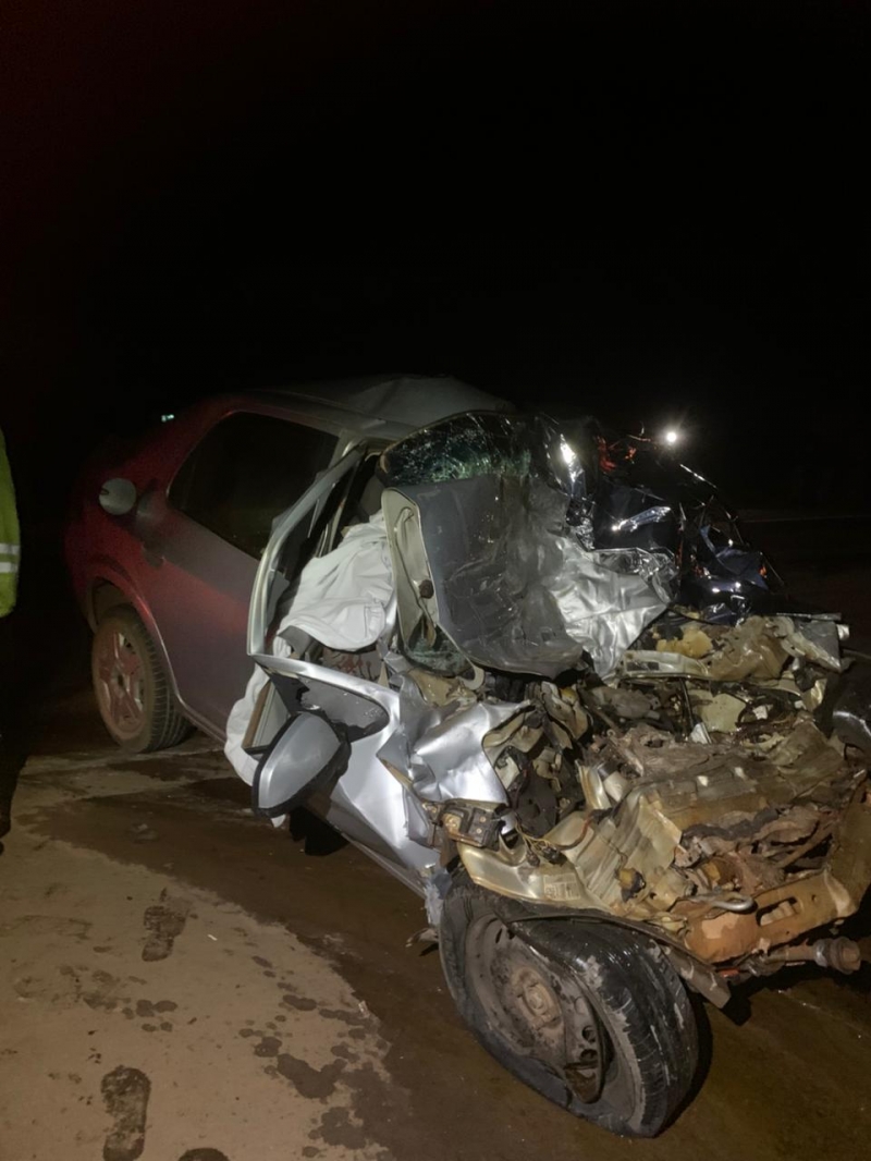 Colisão entre automóvel e carreta deixa dois mortos na BR-163 em Guarantã do Norte