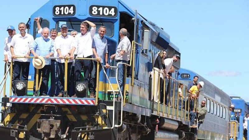 Lula é hostilizado no Ceará durante visita: ladrã0,mis3r@vel”
